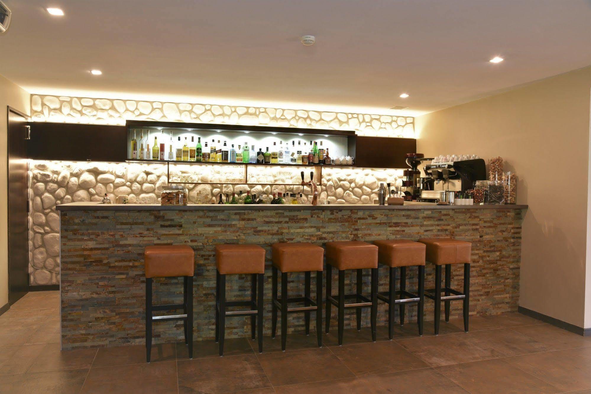 Bivius Hotel Restaurant Luxembourg Strassen Exteriér fotografie